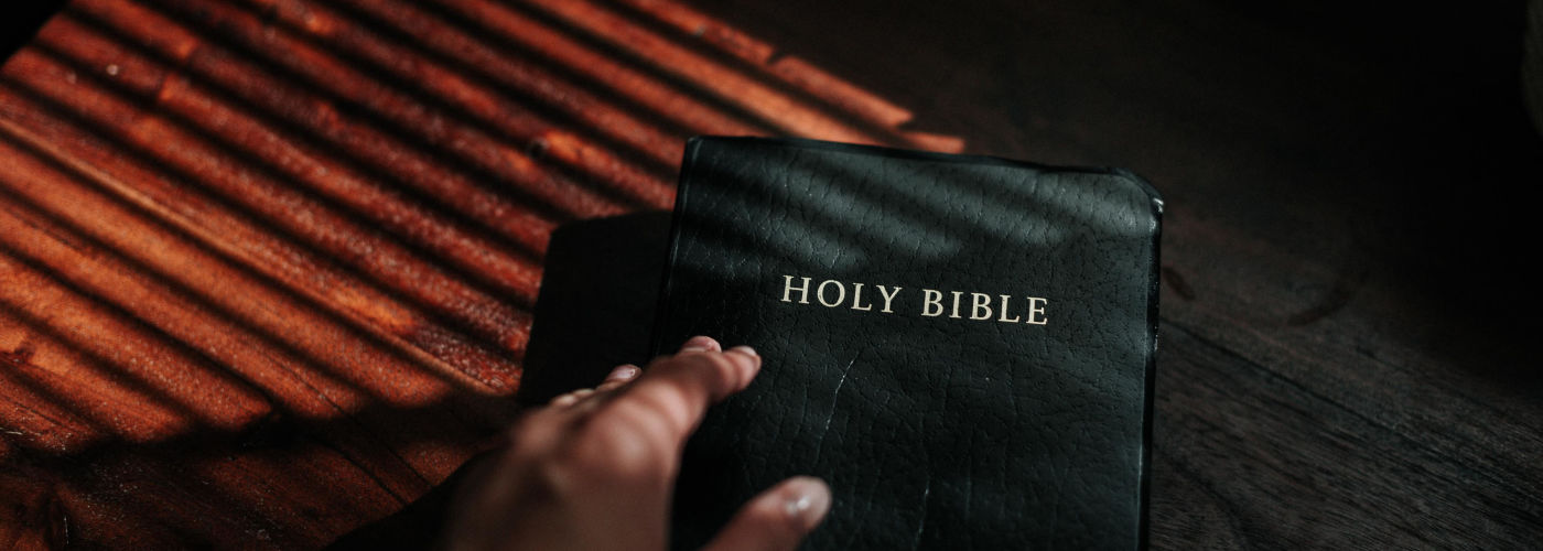 Een geheime, eigen Bijbel